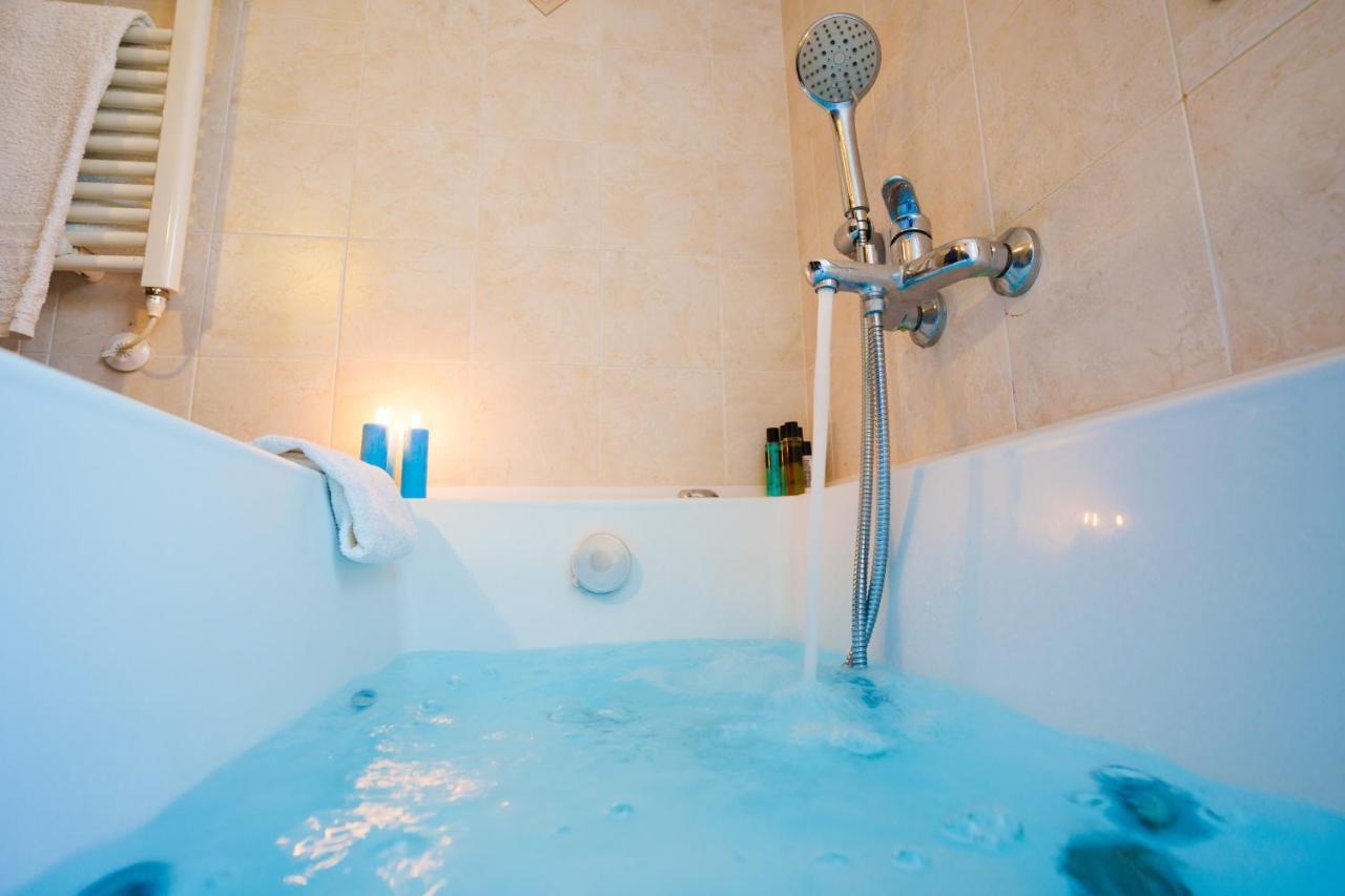 Quattro Torri B&B Santa Teresa Di Riva Exteriör bild